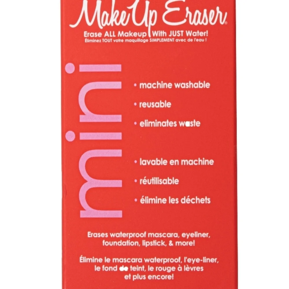 MakeUp Eraser effortlessly remove
